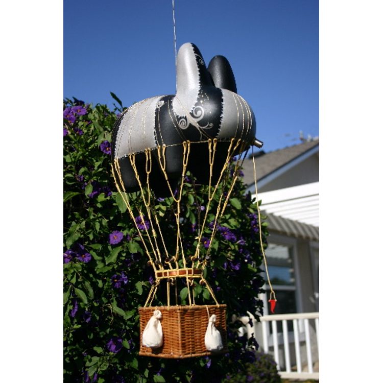 Hot Air Labbit by Adrian Pina