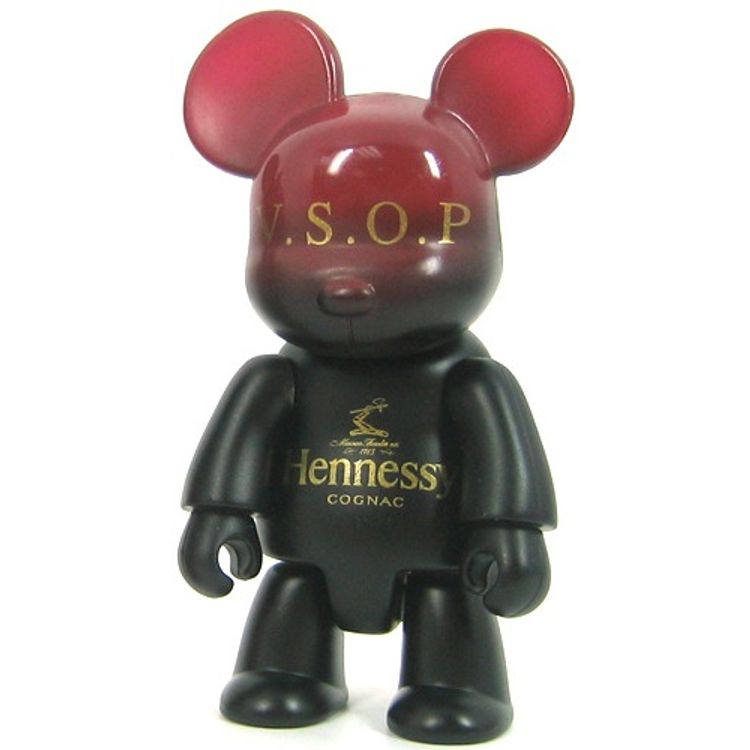 Hennessy Bear Qee by Toy2r