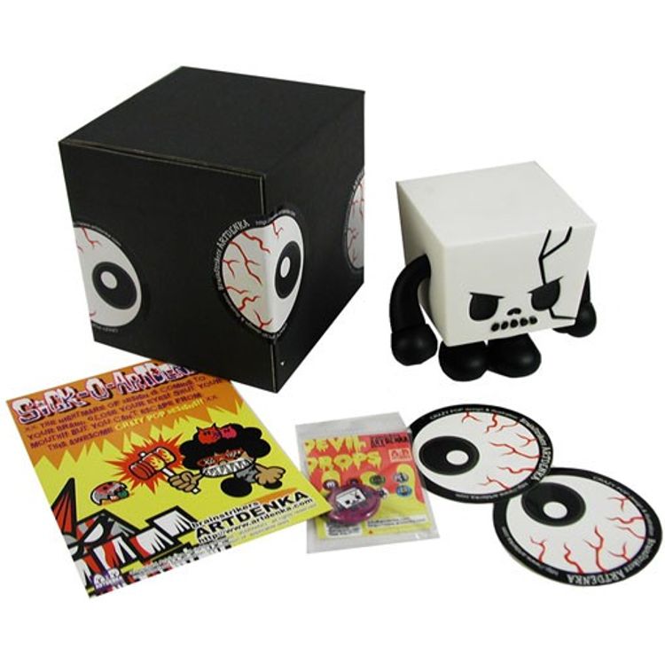 Skullbox by Art Denka