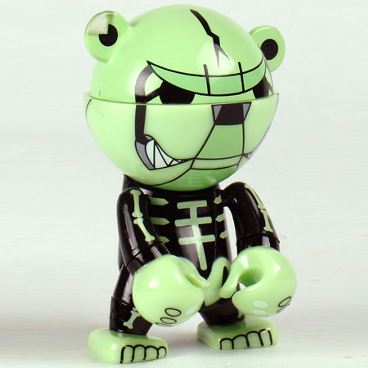 Knucklebear Bone
