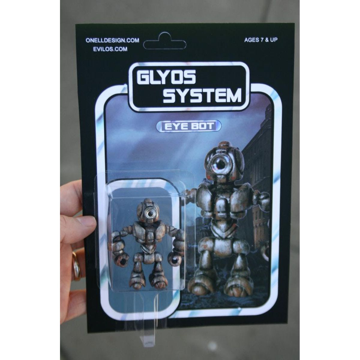 Glyos x Evilos Eye Bot No.1 Carded