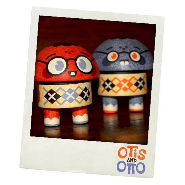 Otis and Otto (Purple & Orange) by Scott Tolleson