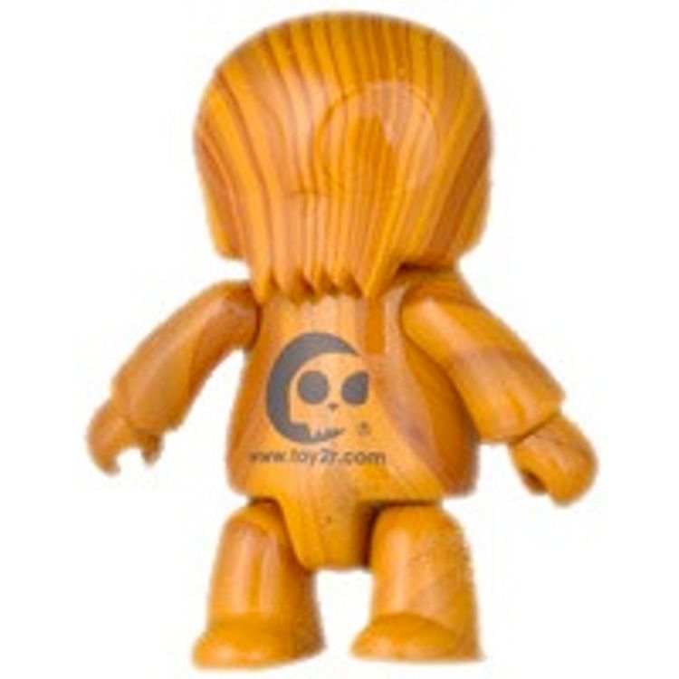 Wood Grain Toyer Qee - Logo by Toy2r