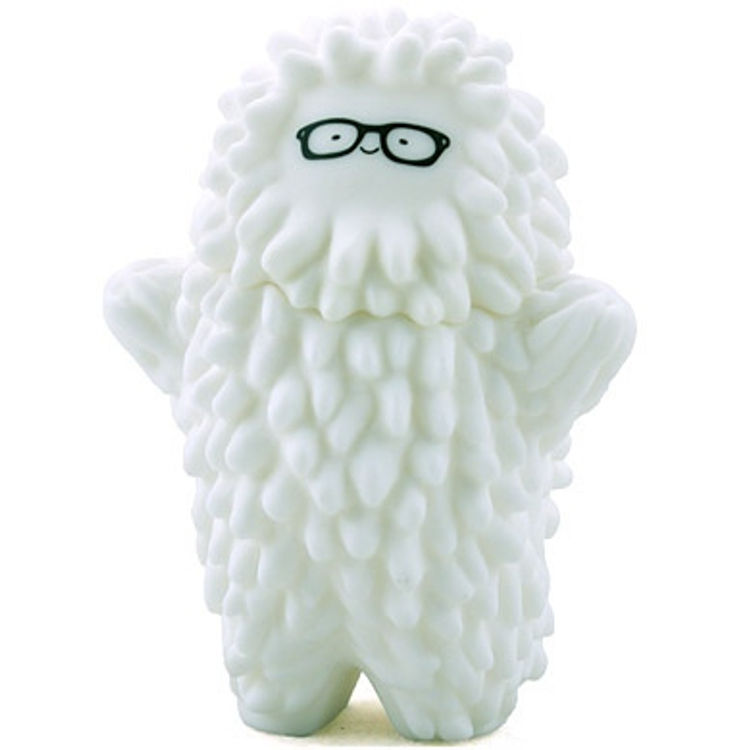Baby Treeson w/Glasses by Bubi Au Yeung