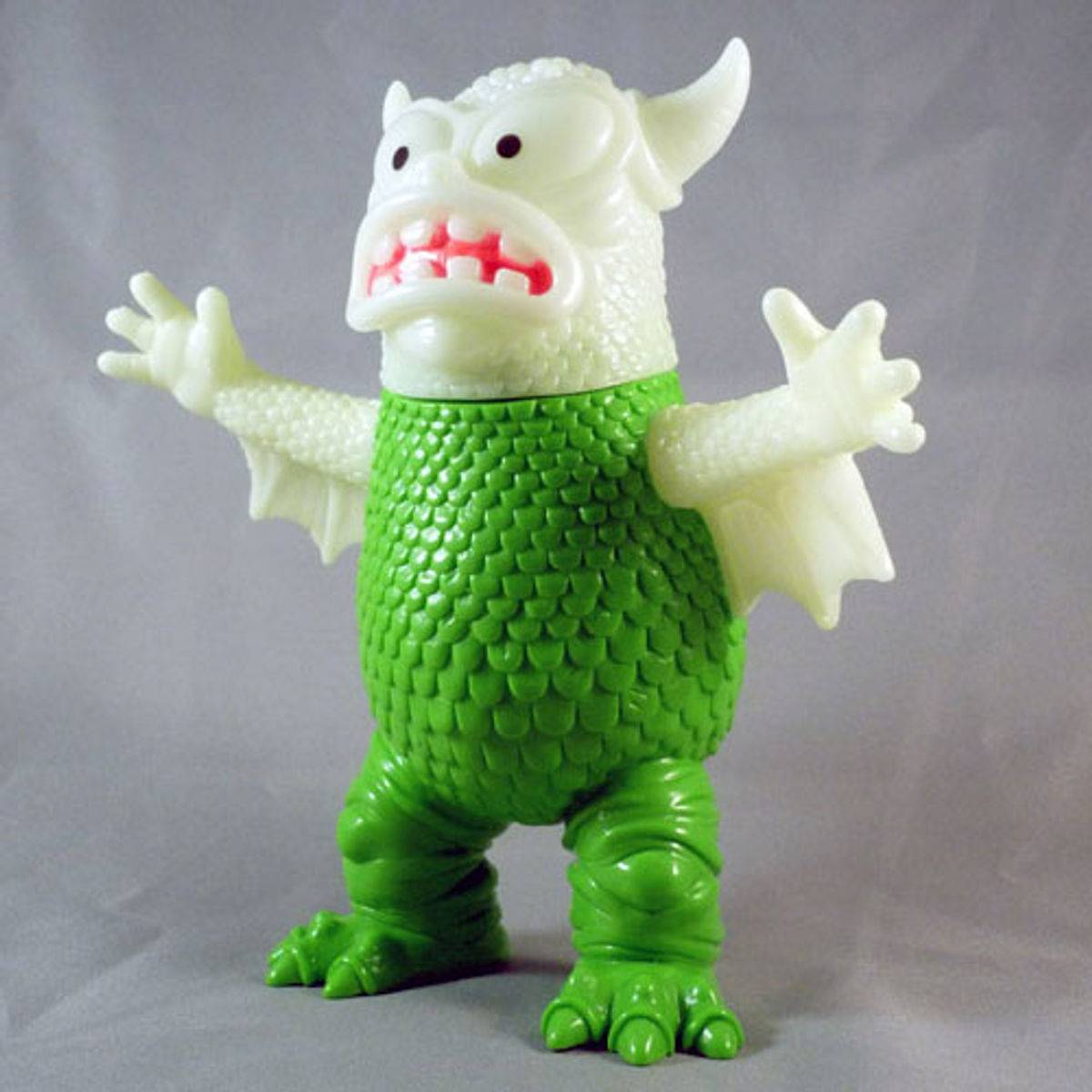 Greasebat - Aurora Mixed Glow