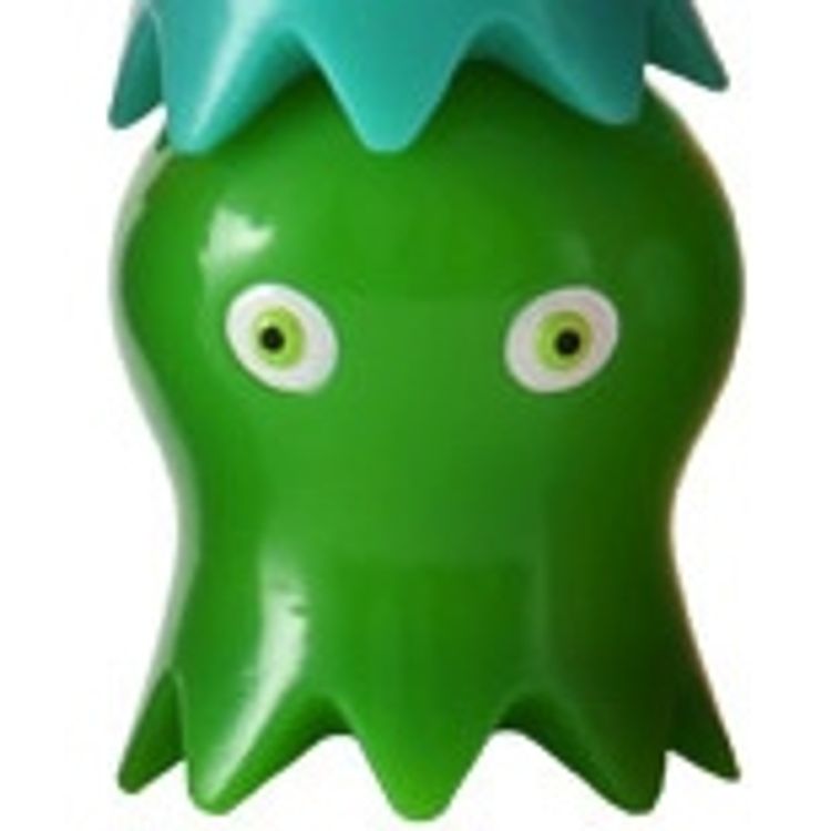 Mini Totem Doppelganger - green by Anton Ginzburg