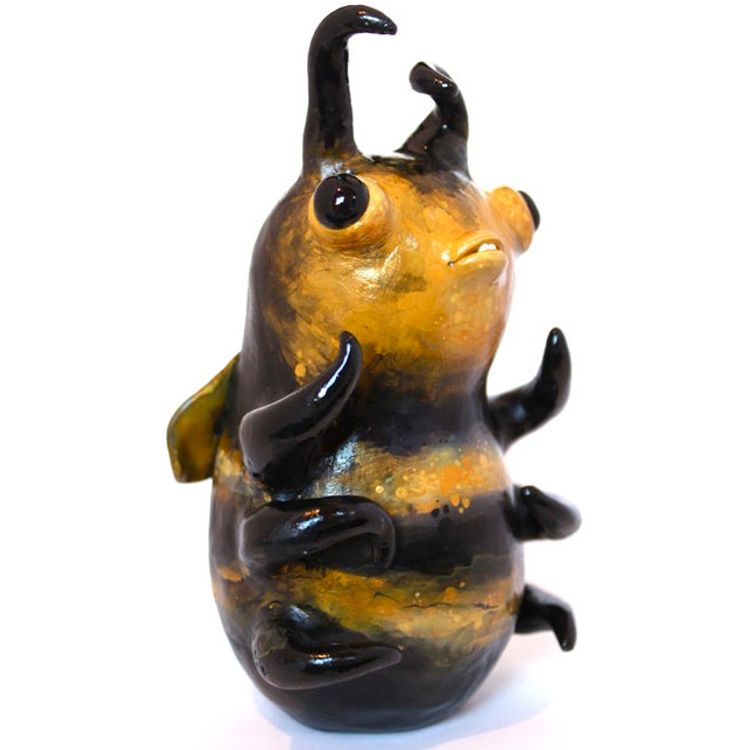 Mr. Buzzypants Wright by Sawdust Bear (Shing Yin Khor)
