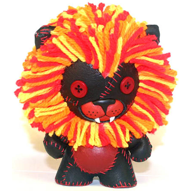 Stitch Lion by Megan Smithyman