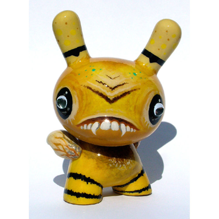 Elorah's Hornet by Color Chemist (Bryan Collins)