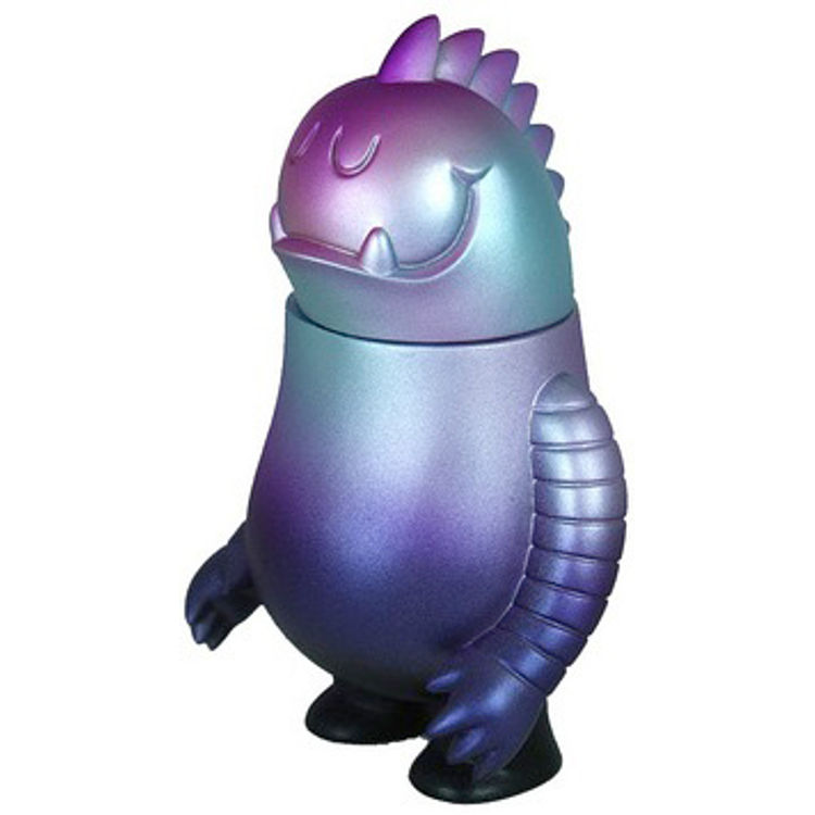 Electric Eggplant by Nebulon5