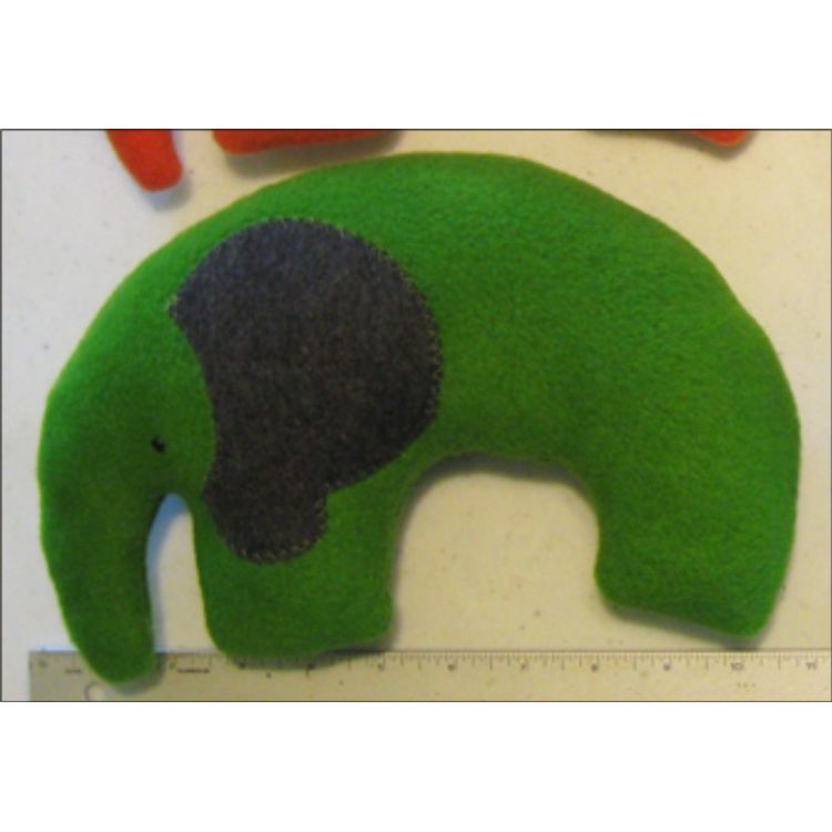Elephant - Green/Blue by 40threads (Alisa Ross)