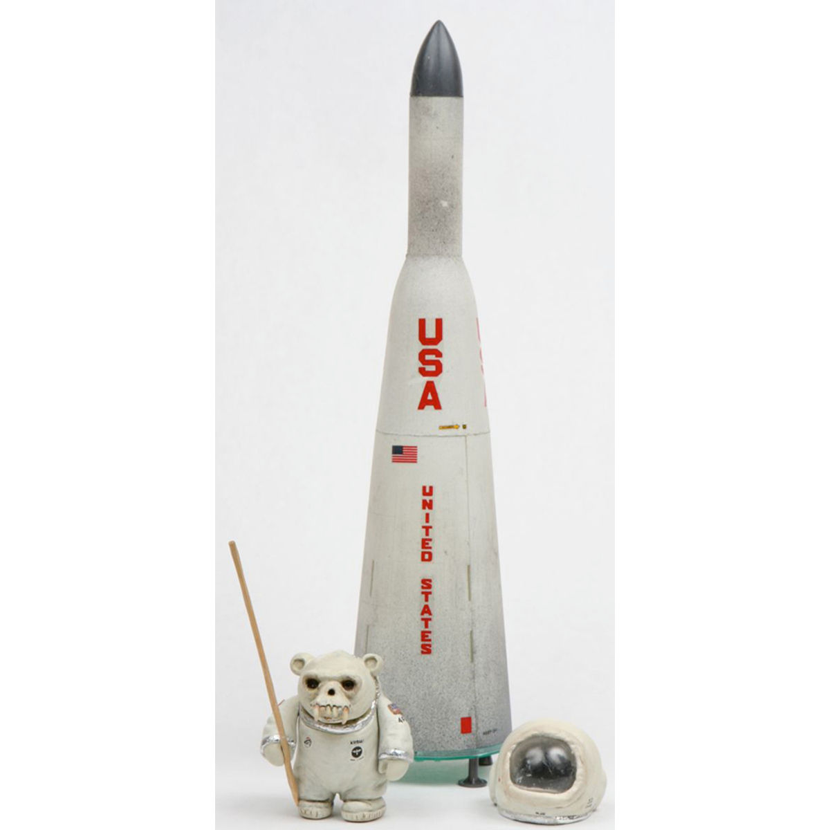 ALBERT iV - (30-MF Mirage No 46-12, Dec 10 2059 ) - (the last chimpanzee in space)