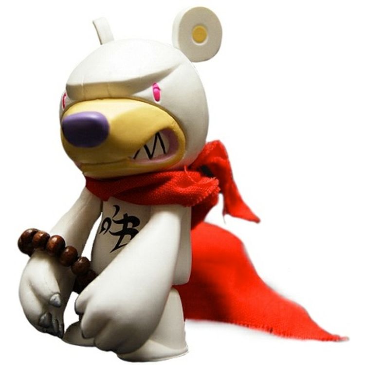 Knucklebear Qee Series 1 - Guardian White by Touma