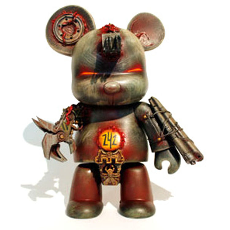 Battery Qee Cyborg by valleyDweller