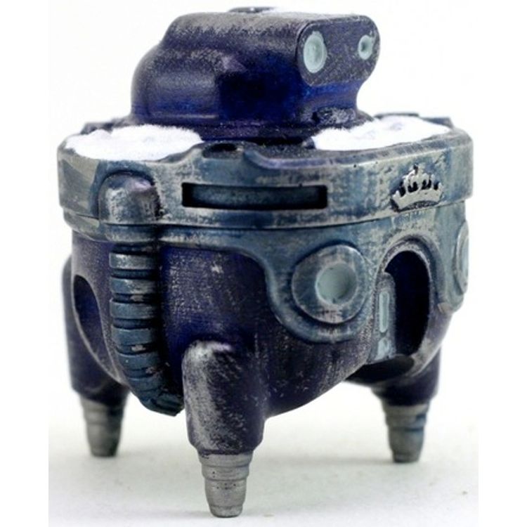 Ultramarine Snow Sprog A by Cris Rose