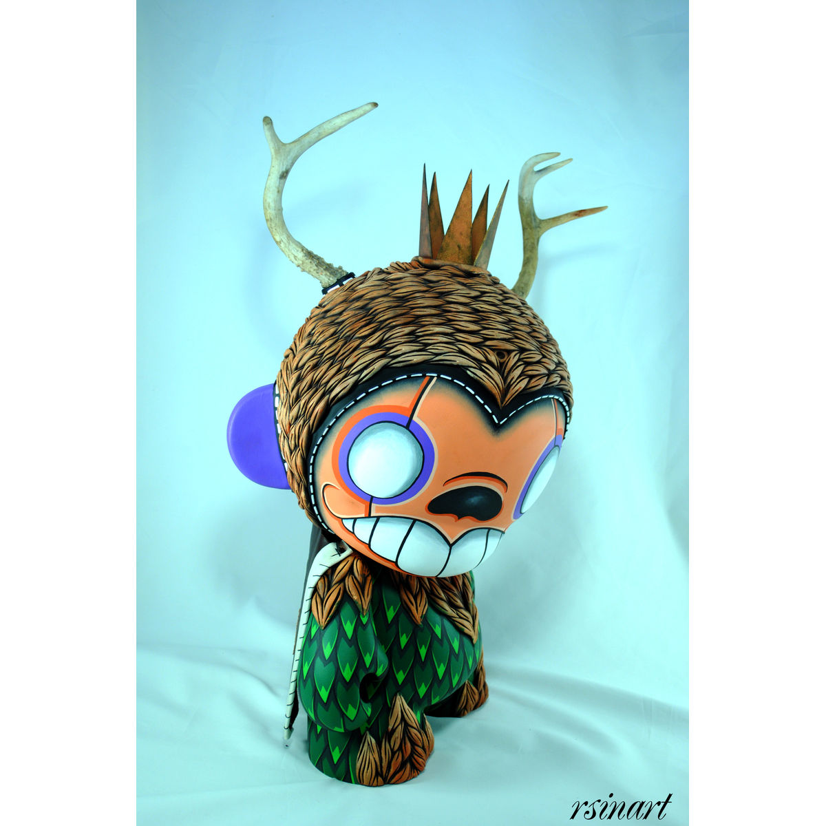 King Wooden Whisper - 22"