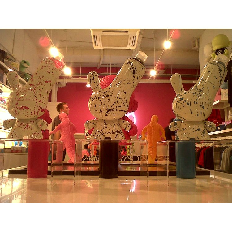 Spray Dunny by FarkFK