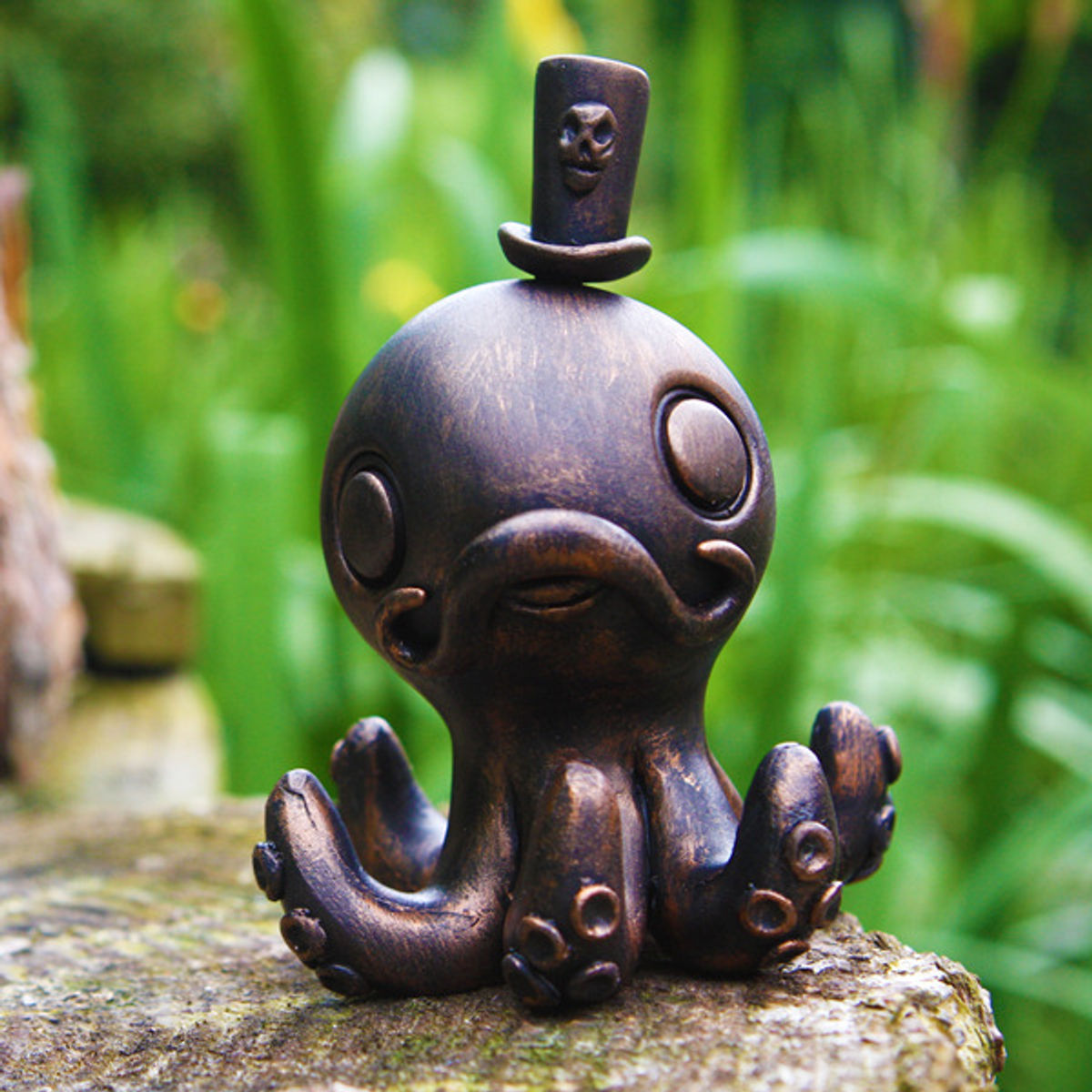 Skulduggery Stranglefoot