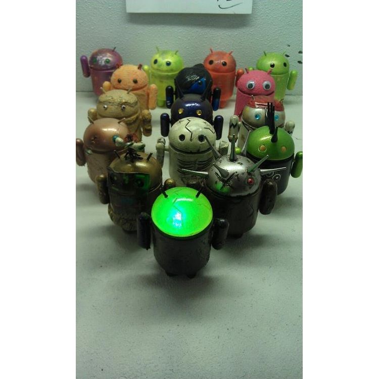Android Custom SanDroids C2E2 edition by Super Sandbagger