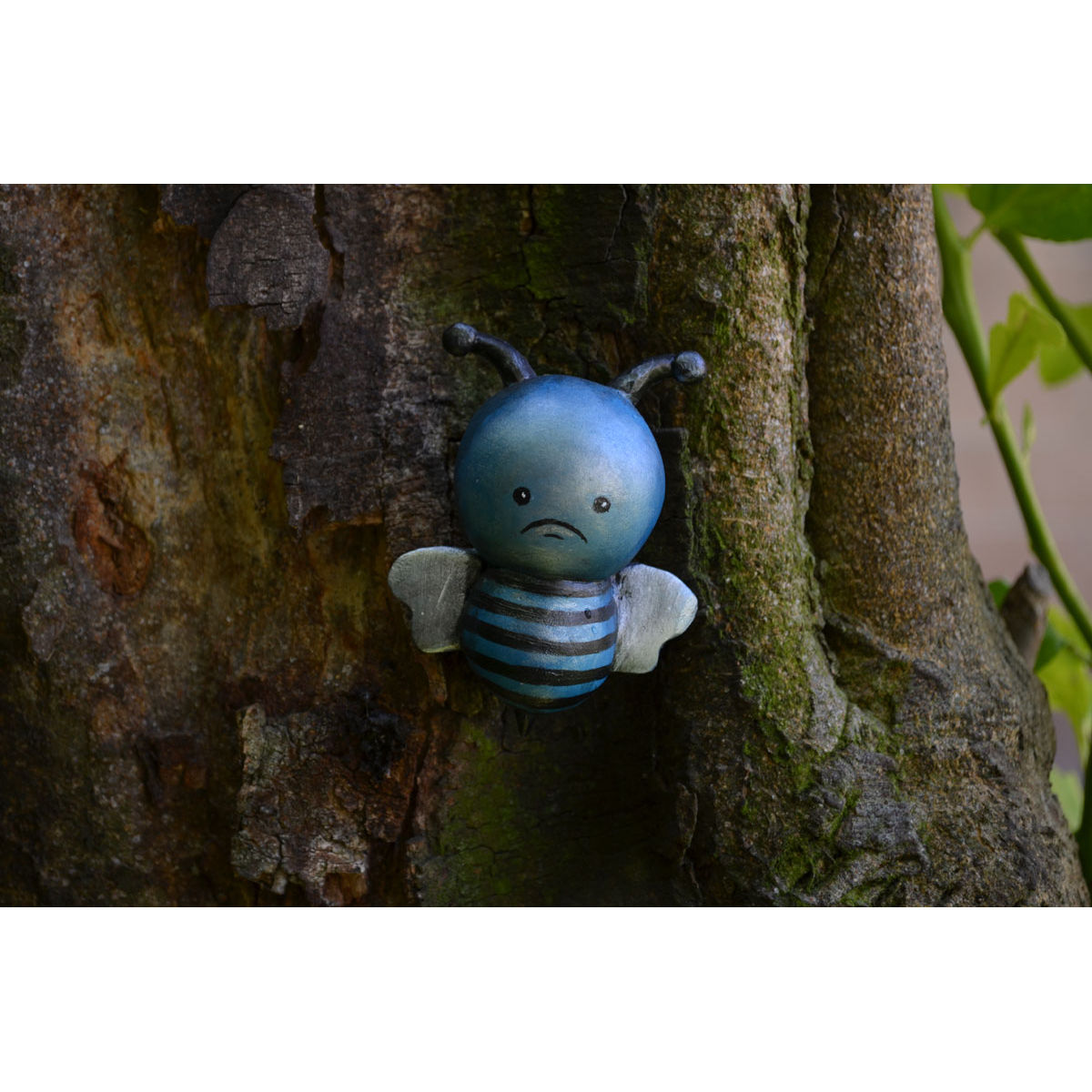 UNHAPPBEES - BLUE BEE