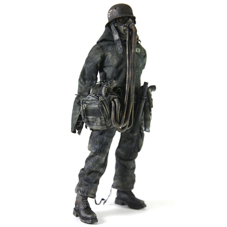 NOM27 by Ashley Wood