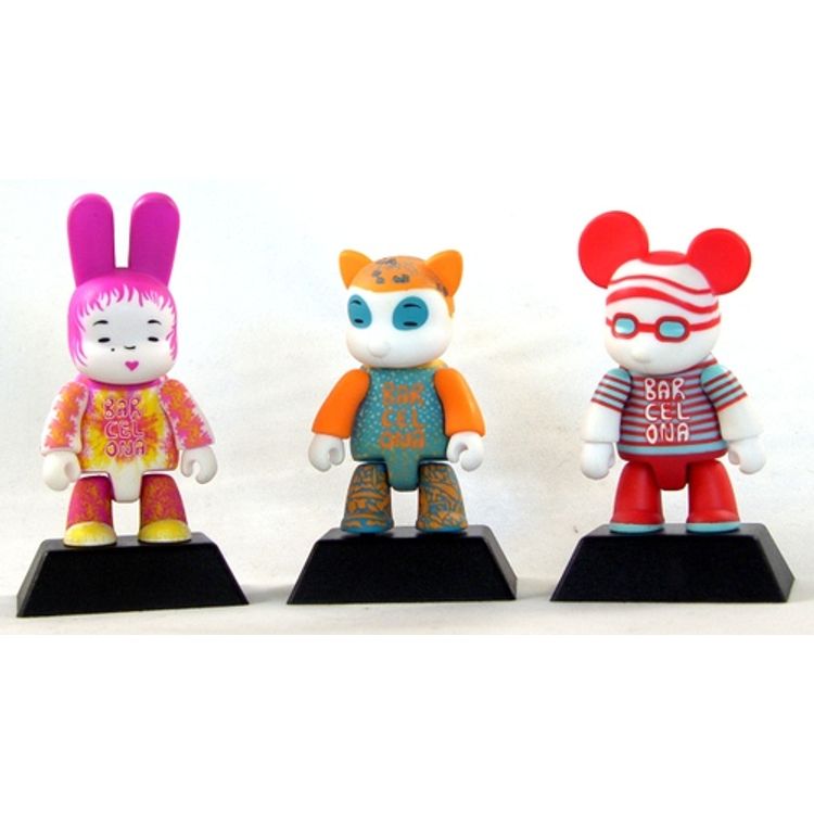 Barcelona Qee Set by Pepa Reverter