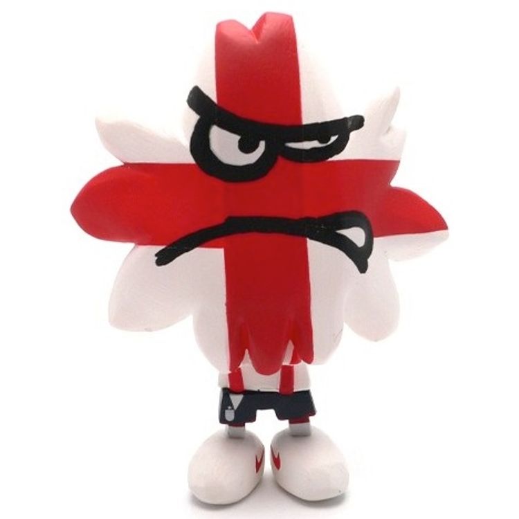 Quarry Bay - England by Michael Lau