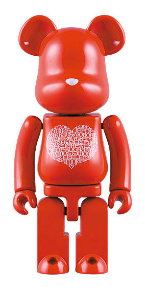 200% Chogokin International Love Heart Be@rbrick created by