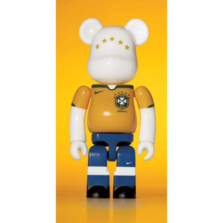 Nike Joga Bonito - Brazil 100% Be@rbrick by Joga Bonito