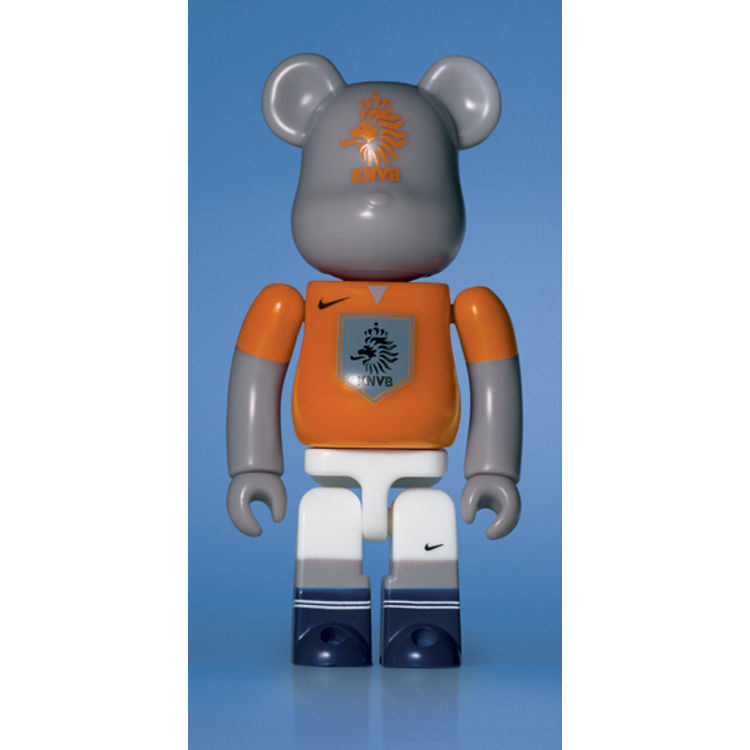 Nike Joga Bonito - Holland 100% Be@rbrick by Joga Bonito