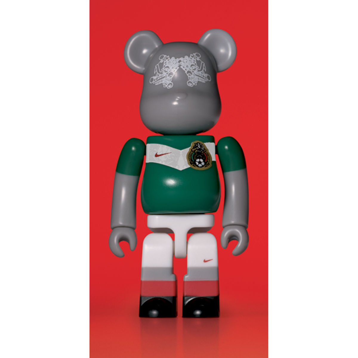 Nike Joga Bonito - Mexico 100% Be@rbrick