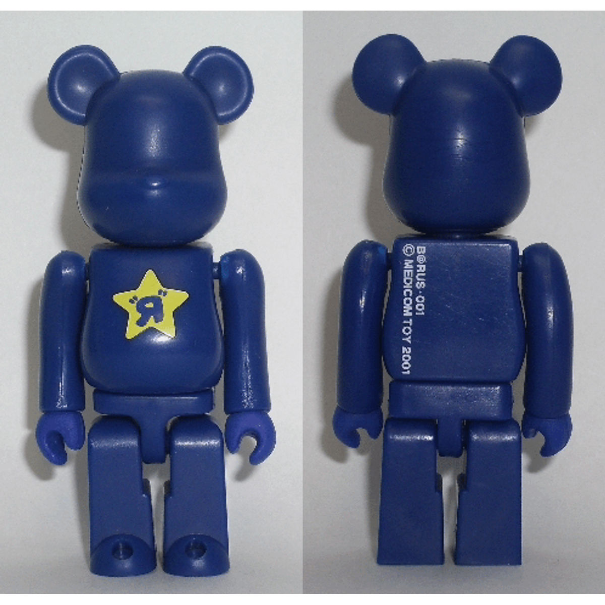 Toysrus B - Basic 100% Be@rbrick
