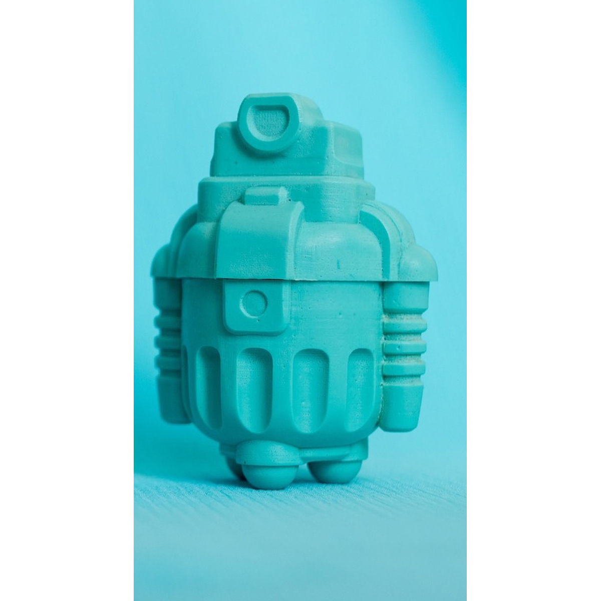 ROURKE- ROBOTONES NO. 8: AUGUST Turquoise Thunder