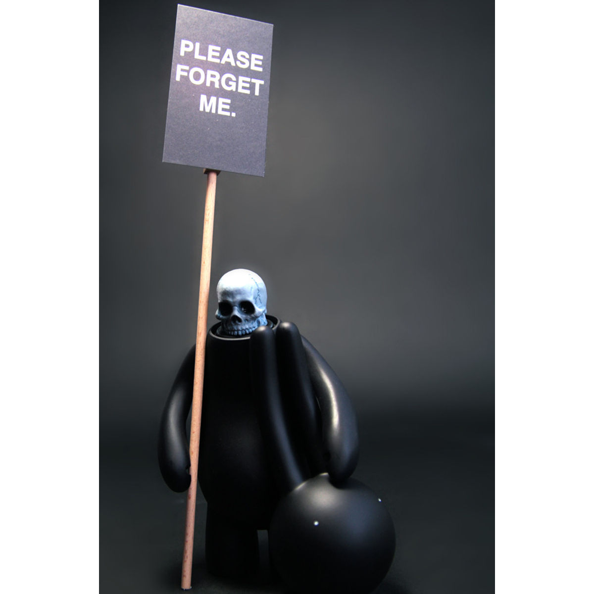 Please Forget Me - Black