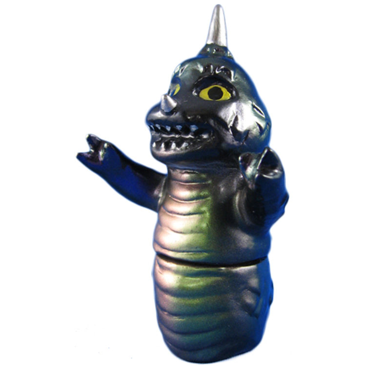 WORMRAH - C4 - COLOR SHIFT BLACK by Grumble Toy (Ainsley Sturko)