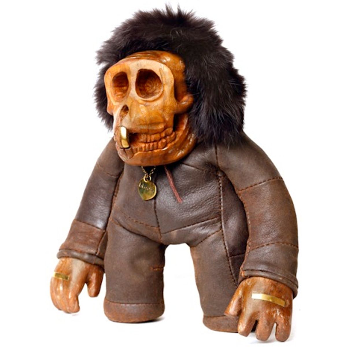 Knuckles - Ludo Brown