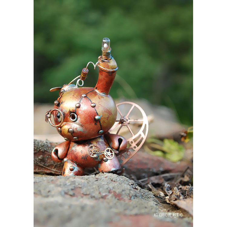Steam Guardian by ATOMiC PLASTiC
