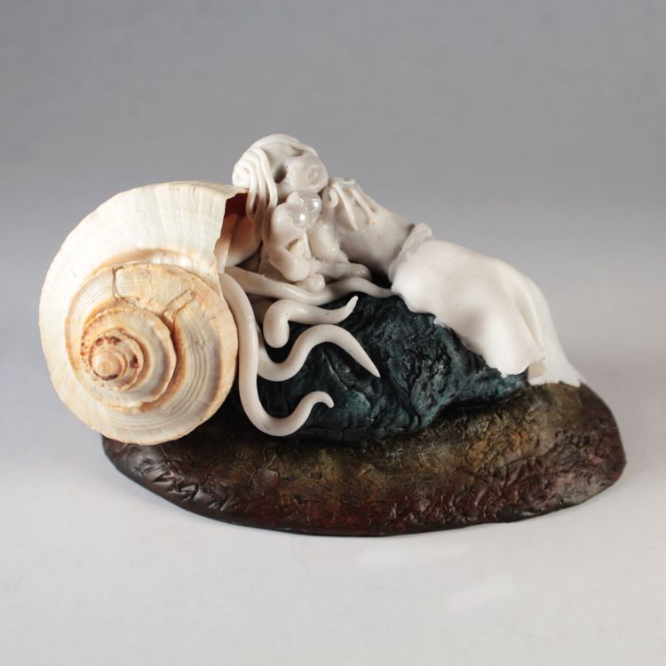 Locket & the Hermit Squid by JRYU