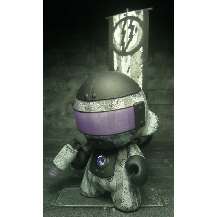 Warrant Officer (Mr Tracker) by Phu