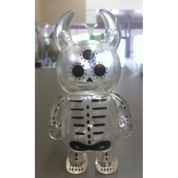 Skeleton Uamou - clear 3 eyes by Uamou (Ayako Takagi)