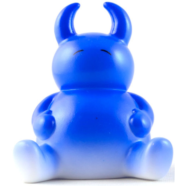 Manpuku - Royal Blue Fade by Uamou (Ayako Takagi)