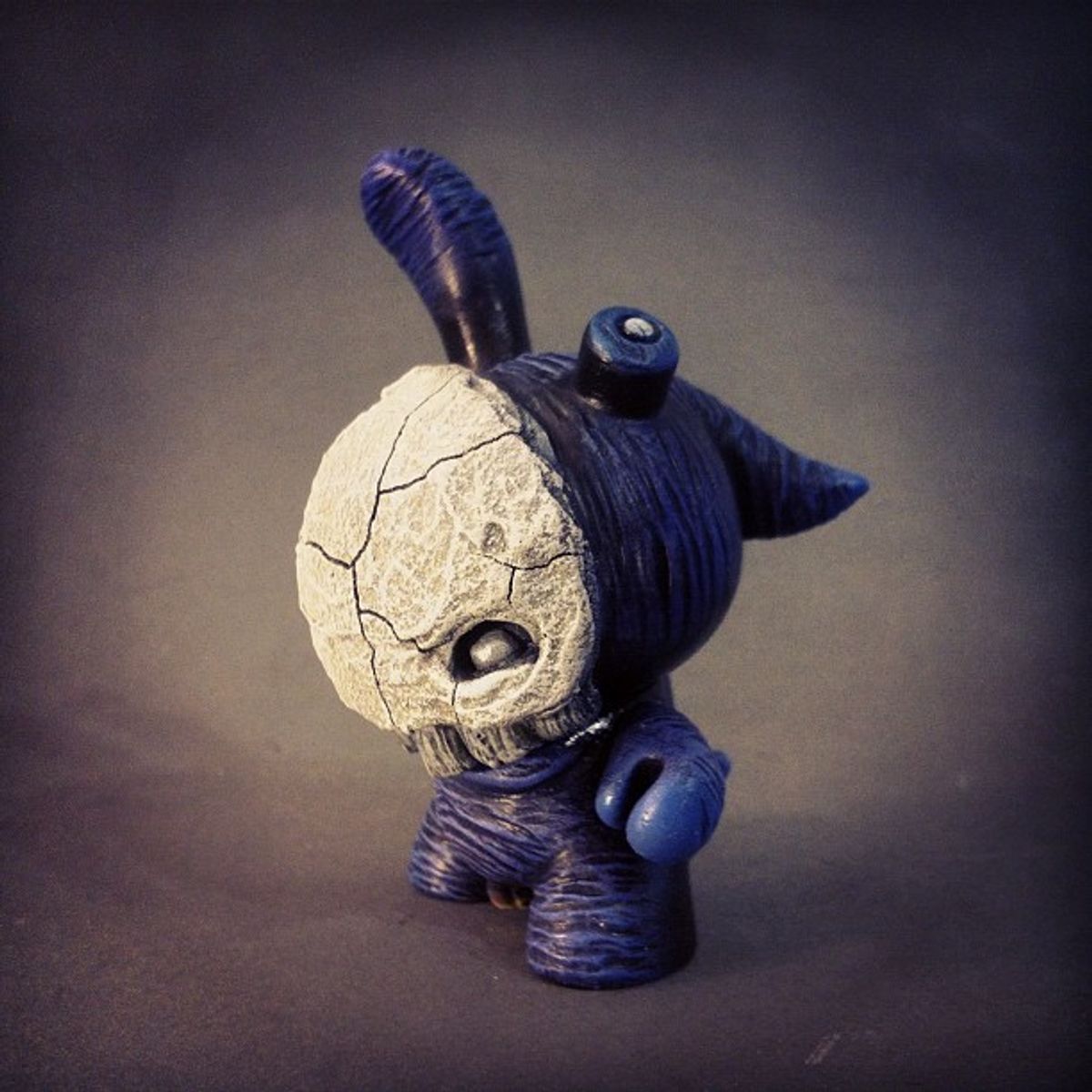 Shadowlapin (untitled 1)