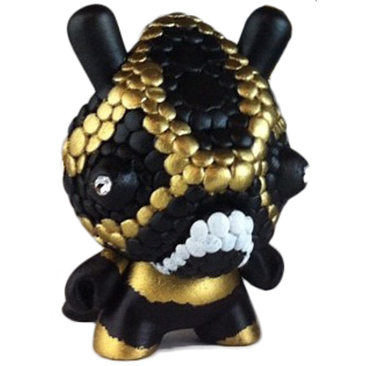 Black and Gold Chameleon by PopCornHead