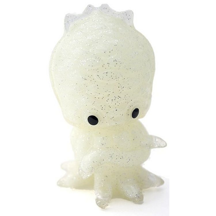 Pocket Gezora by Charactics
