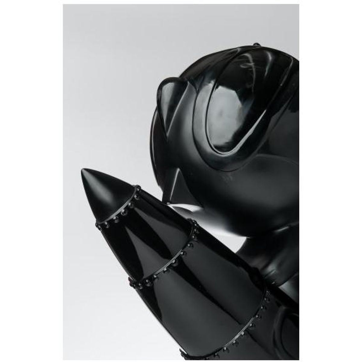 Bellicose Bunny - Lifesize Black/Black
