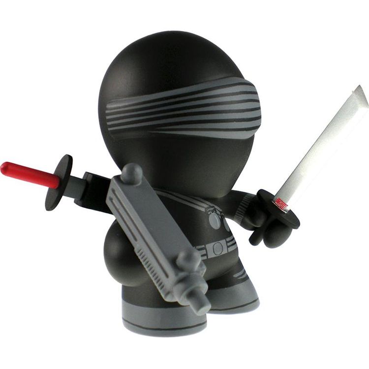 Snake Eyes by Les Schettkoe