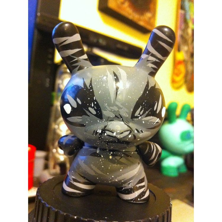 Spacer Shadow Friend by Woes (Aaron Martin)