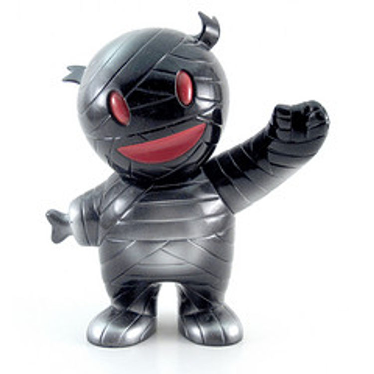 Trashout Black Painted by Brian Flynn