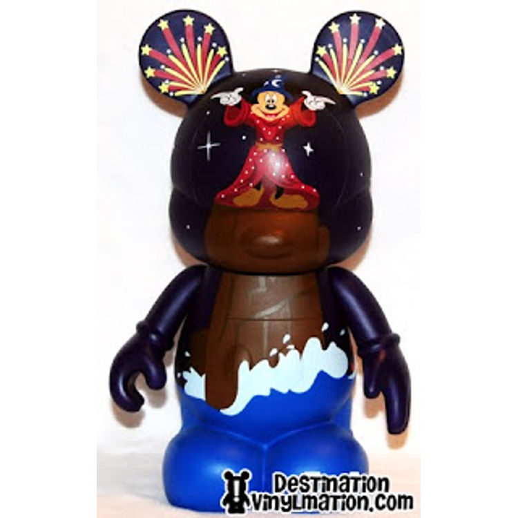 Fantasmic by Maria Clapsis