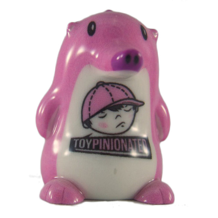 ToyPinionated Heathrow Mini by Yosiell Lorenzo